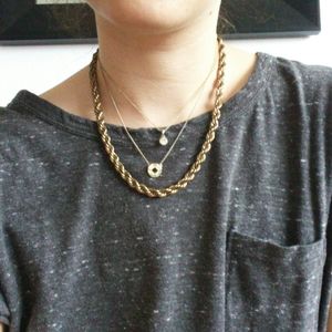 FREE w/$30 Purchase - Golden Chain Necklace
